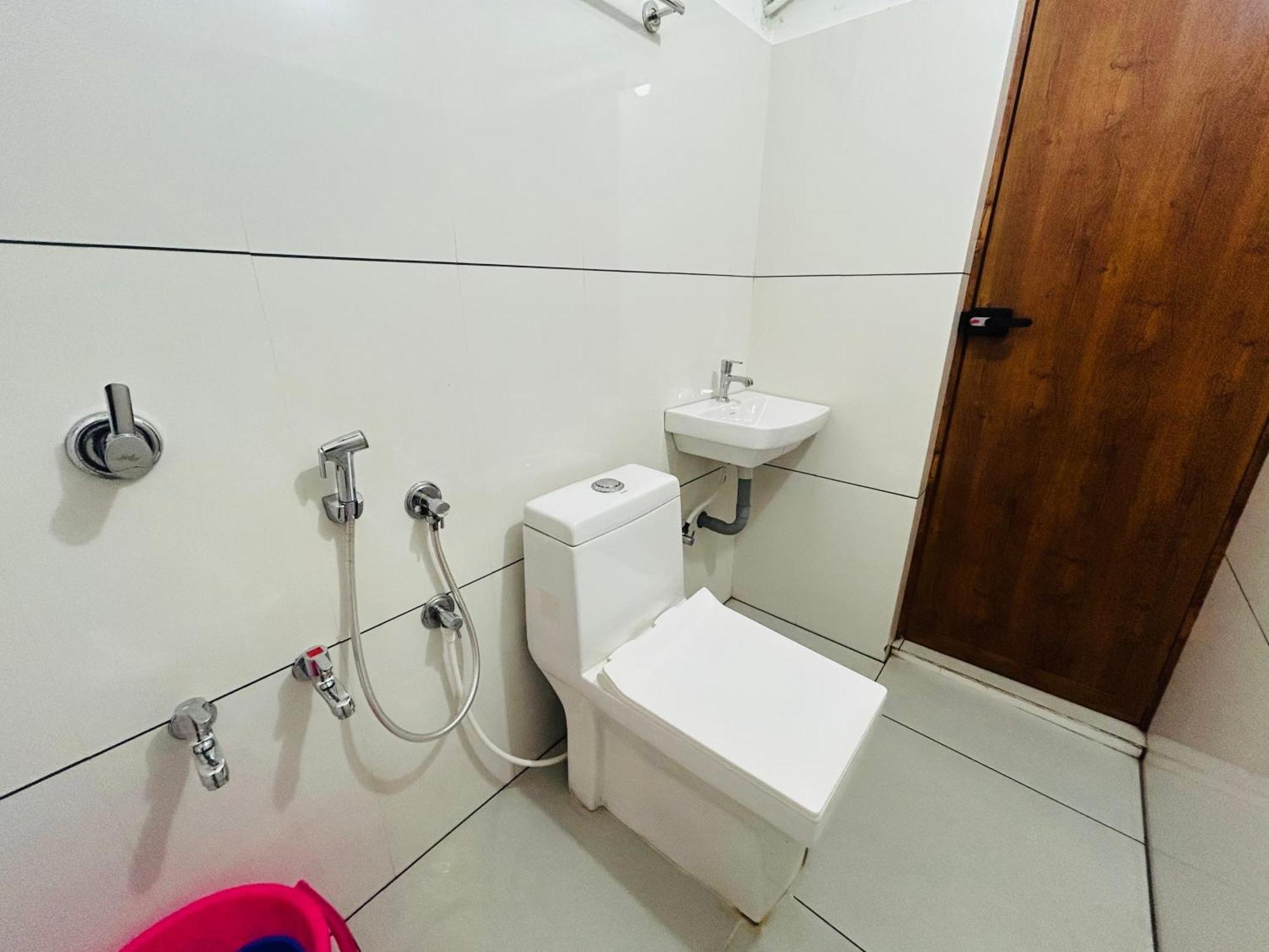 Rio Rooms Medical College Kóžikkót Exteriér fotografie